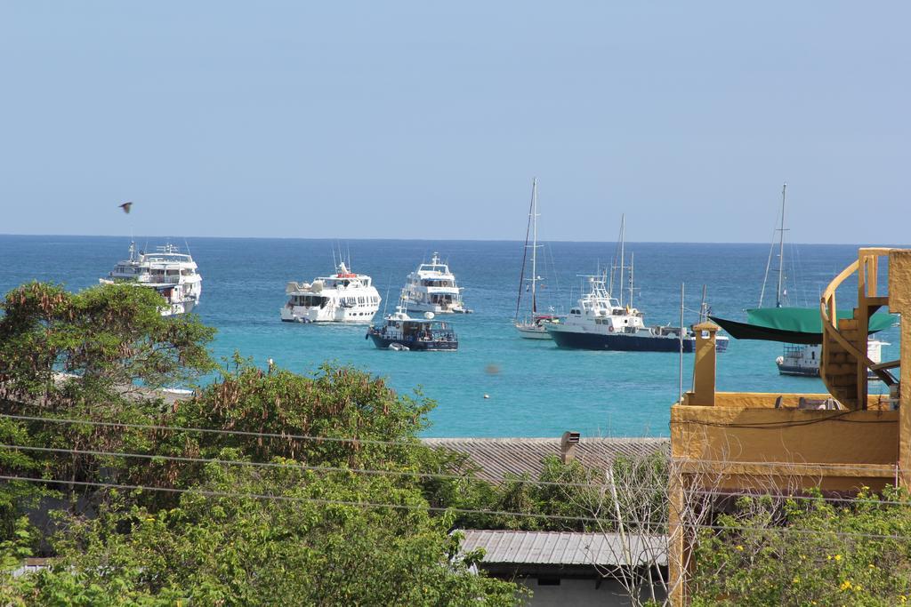 The Galapagos Pearl B&B Puerto Ayora  Kamer foto